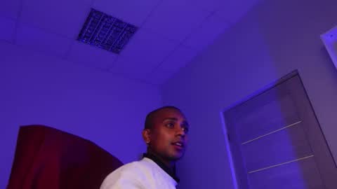 Snapshot of jackson_brownie chatting on 09/30/25, 05:29 Jacky online show from 09/30/25, 05:29