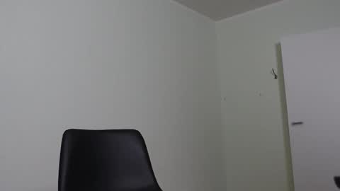 Snapshot of jackson_brownie chatting on 10/11/25, 04:16 Jacky online show from 10/11/25, 04:16