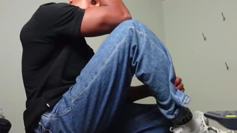 Snapshot of jackson_brownie chatting on 10/13/25, 07:25 Jacky online show from 10/13/25, 07:25