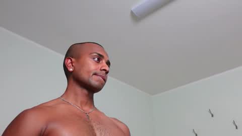 Snapshot of jackson_brownie chatting on 10/17/25, 06:54 Jacky online show from 10/17/25, 06:54