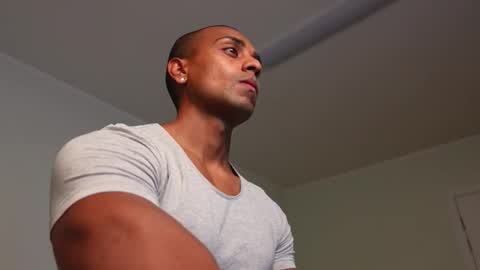 Snapshot of jackson_brownie chatting on 10/21/25, 07:58 Jacky online show from 10/21/25, 07:58