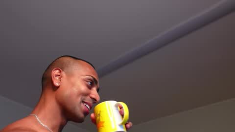 Snapshot of jackson_brownie chatting on 10/30/25, 07:14 Jacky online show from 10/30/25, 07:14