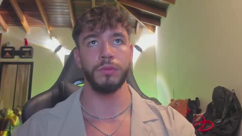 Snapshot of jackson_stifler1 chatting on 01/13/25, 06:27 Jckson Stifler online show from 01/13/25, 06:27