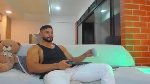 Snapshot of jackson_wayne__ chatting on 04/18/26, 11:27 Jackson Wayne online show from 04/18/26, 11:27