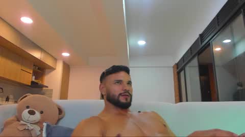 Snapshot of jackson_wayne__ chatting on 07/06/26, 02:52 Jackson Wayne online show from 07/06/26, 02:52