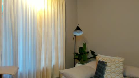 Jackson Bell online show from 02/13/25, 07:10