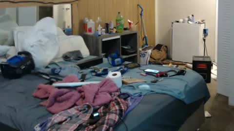 Snapshot of jacksonmale1974 chatting on 01/19/25, 01:21 funtimes49203 online show from 01/19/25, 01:21