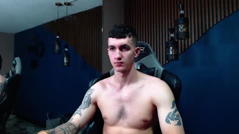 Snapshot of jacksonolsenn chatting on 12/28/24, 03:59 Jackson Olsen online show from 12/28/24, 03:59