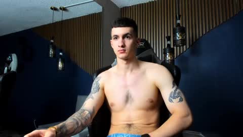 Snapshot of jacksonolsenn chatting on 01/13/25, 03:04 Jackson Olsen online show from 01/13/25, 03:04