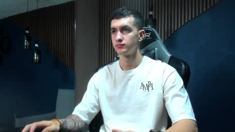 Snapshot of jacksonolsenn chatting on 01/16/25, 11:58 Jackson Olsen online show from 01/16/25, 11:58