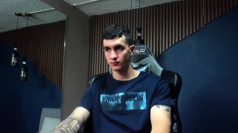 Snapshot of jacksonolsenn chatting on 01/18/25, 03:59 Jackson Olsen online show from 01/18/25, 03:59