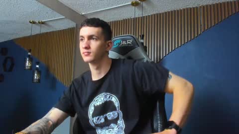 Snapshot of jacksonolsenn chatting on 01/20/25, 12:28 Jackson Olsen online show from 01/20/25, 12:28