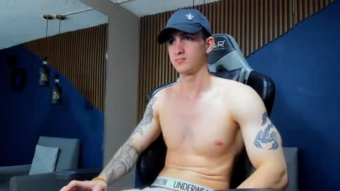 Snapshot of jacksonolsenn chatting on 01/26/25, 03:25 Jackson Olsen online show from 01/26/25, 03:25