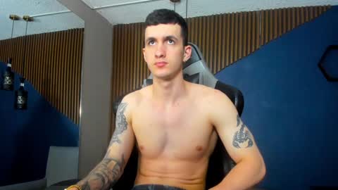 Snapshot of jacksonolsenn chatting on 01/27/25, 04:01 Jackson Olsen online show from 01/27/25, 04:01