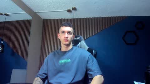 Snapshot of jacksonolsenn chatting on 01/28/25, 06:39 Jackson Olsen online show from 01/28/25, 06:39