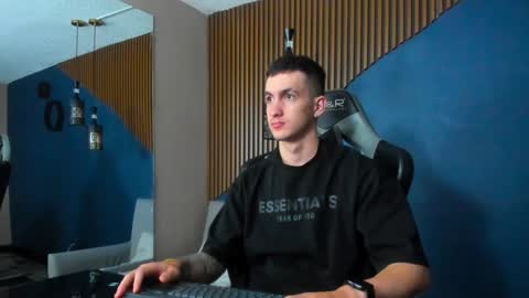 Snapshot of jacksonolsenn chatting on 02/01/25, 12:05 Jackson Olsen online show from 02/01/25, 12:05