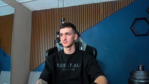 Snapshot of jacksonolsenn chatting on 02/01/25, 06:19 Jackson Olsen online show from 02/01/25, 06:19