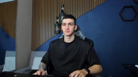 Snapshot of jacksonolsenn chatting on 02/07/25, 12:06 Jackson Olsen online show from 02/07/25, 12:06