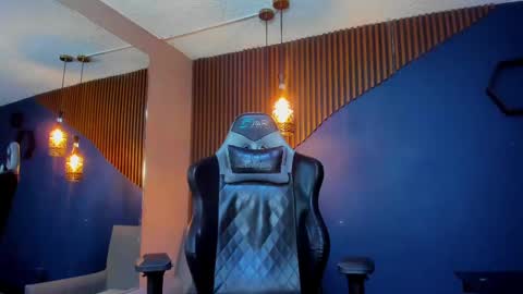 Snapshot of jacksonolsenn chatting on 03/10/25, 03:20 Jackson Olsen online show from 03/10/25, 03:20