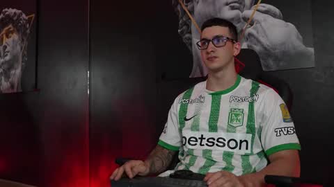 Snapshot of jacksonolsenn chatting on 11/11/25, 09:04 Jackson Olsen online show from 11/11/25, 09:04