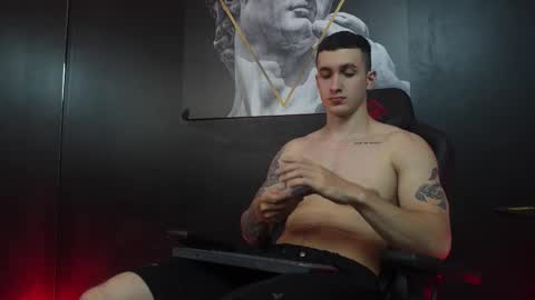 Snapshot of jacksonolsenn chatting on 11/26/25, 08:54 Jackson Olsen online show from 11/26/25, 08:54