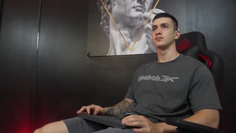 Snapshot of jacksonolsenn chatting on 11/27/25, 08:33 Jackson Olsen online show from 11/27/25, 08:33