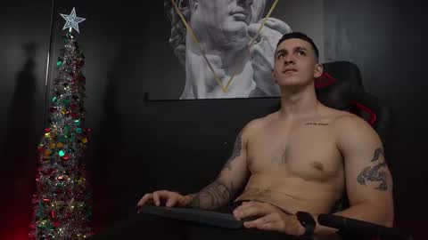 Snapshot of jacksonolsenn chatting on 12/05/25, 09:00 Jackson Olsen online show from 12/05/25, 09:00