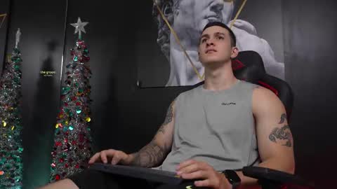 Snapshot of jacksonolsenn chatting on 12/15/25, 08:46 Jackson Olsen online show from 12/15/25, 08:46