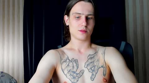 Snapshot of jacksonvox chatting on 02/08/25, 08:21 Nikolay online show from 02/08/25, 08:21