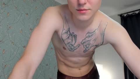 Snapshot of jacksonvox chatting on 12/13/25, 10:04 Nikolay online show from 12/13/25, 10:04