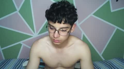 Snapshot of jacktowell_ chatting on 10/05/25, 03:27 Jack Towell online show from 10/05/25, 03:27