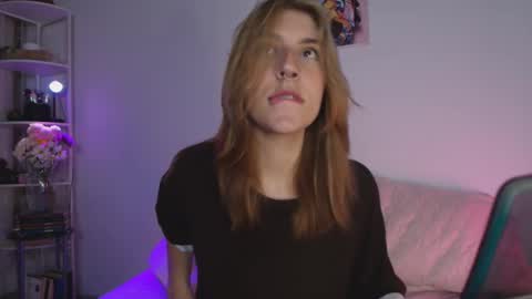 Linda Sofia help me get to 100 thumbs up online show from 02/26/25, 05:20