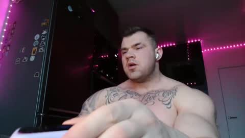 Snapshot of jackyhuge chatting on 12/03/25, 07:27 Jacky online show from 12/03/25, 07:27