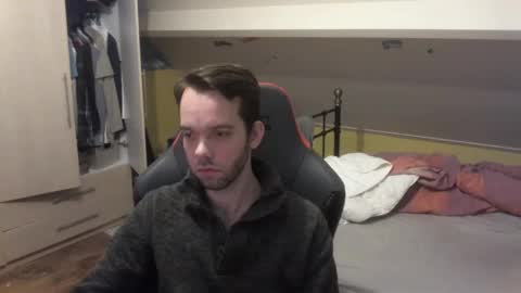 Snapshot of jackynee chatting on 12/12/24, 07:37 Jack online show from 12/12/24, 07:37