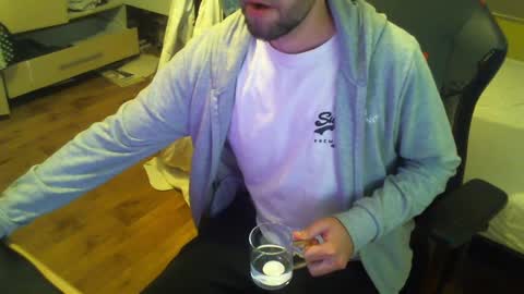 Snapshot of jackynee chatting on 04/20/26, 02:31 Jack online show from 04/20/26, 02:31