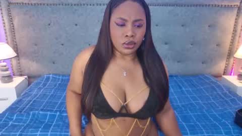 Snapshot of jackynorriss chatting on 11/16/25, 11:49 Jacky Norriss online show from 11/16/25, 11:49