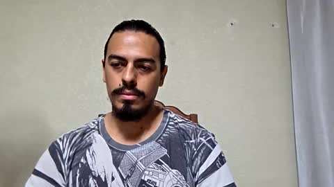 Snapshot of jacm666 chatting on 10/12/25, 04:44 jacm666 online show from 10/12/25, 04:44