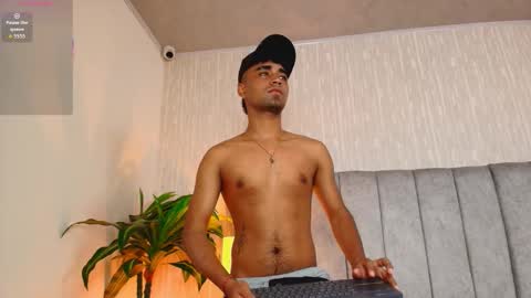 Jacobo online show from 01/15/26, 04:33