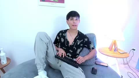 Snapshot of jacob_colliins chatting on 05/23/26, 03:34 jacob_colliins online show from 05/23/26, 03:34