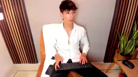 Snapshot of jacob_colliins chatting on 07/10/26, 06:10 jacob_colliins online show from 07/10/26, 06:10