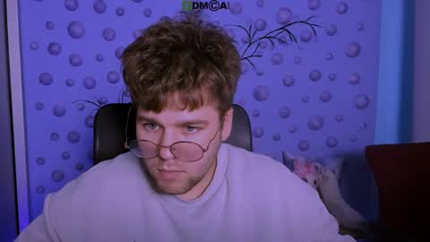 Snapshot of jacob_dark_ chatting on 03/27/26, 10:04 Jacob online show from 03/27/26, 10:04