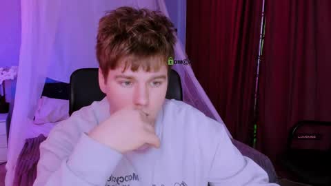 Snapshot of jacob_dark_ chatting on 04/03/26, 08:45 Jacob online show from 04/03/26, 08:45