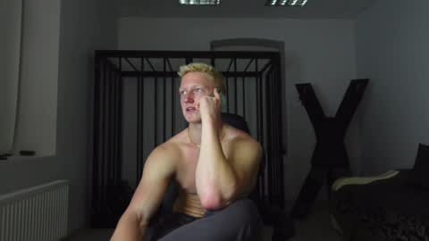 Snapshot of jacob_devon chatting on 09/22/25, 04:53 JACOB DEVON online show from 09/22/25, 04:53