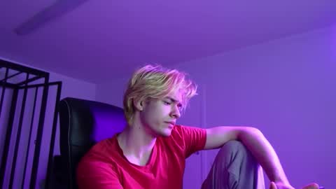 Snapshot of jacob_devon chatting on 02/05/26, 02:22 JACOB DEVON online show from 02/05/26, 02:22