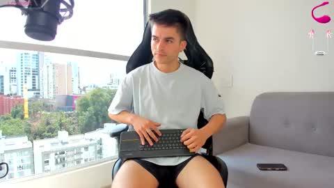 Snapshot of jacob_ferrer chatting on 03/09/26, 07:07 JACOB FERRER online show from 03/09/26, 07:07