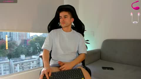 Snapshot of jacob_ferrer chatting on 03/11/26, 10:05 JACOB FERRER online show from 03/11/26, 10:05