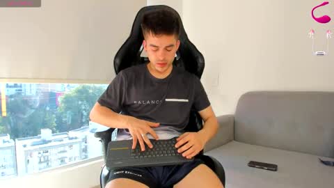 JACOB FERRER online show from 03/13/26, 09:32