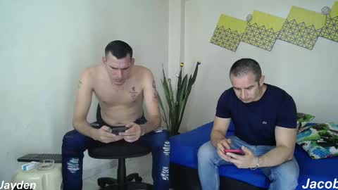 Jacob And Jayden online show from 10/07/25, 08:06