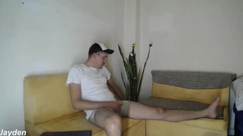 Jacob And Jayden online show from 11/04/25, 07:46