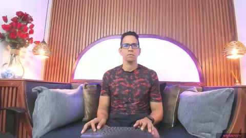 jacobdraven online show from 11/11/25, 03:39